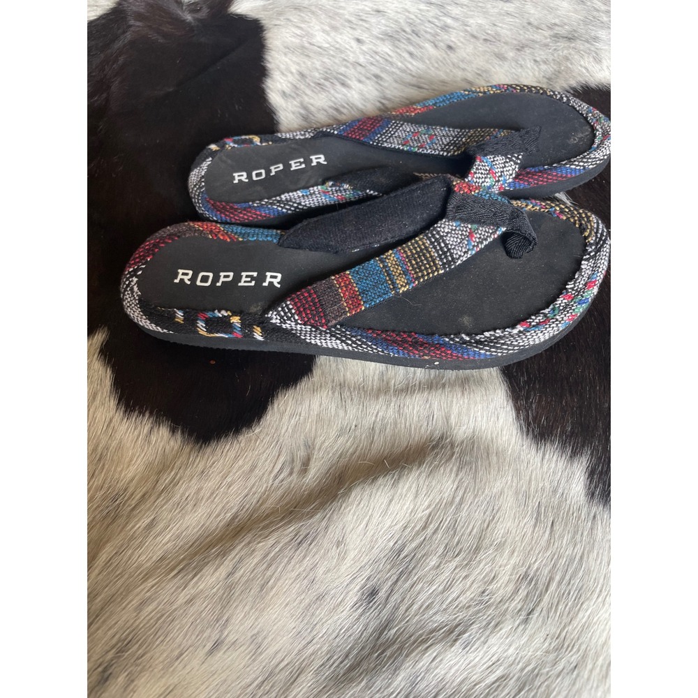 Roper Womens size 6 Fabric Flip Flops Multi Color Southwestern‎ Casual Comfort - Picture 3 of 5